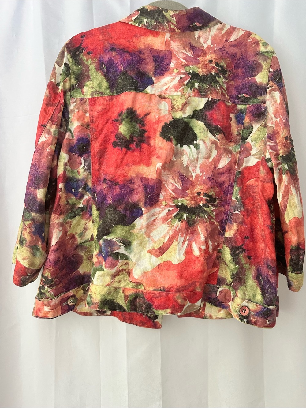 Chico's Size 3/XL Multicolor Watercolor Linen Cotton Floral Button Wearable Art - Picture 2 of 8